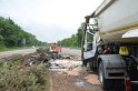 LKW umgestuerzt A 1 Rich Saarbruecken P247